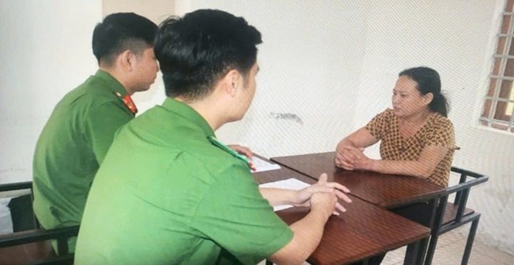 Khởi tố, bắt tạm giam Phùng Thị Thanh