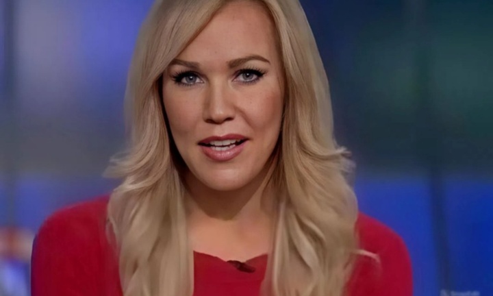 Cựu phát thanh viên bị truy tố sau khi đâm mẹ ruột thiệt mạng