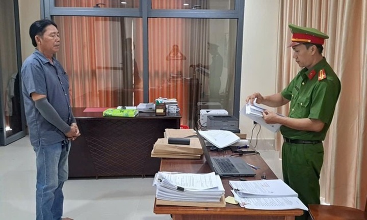 Cấm đi khỏi nơi cư trú với Dư Chế Linh để điều tra hành vi trốn thuế