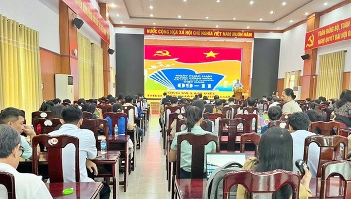 Sôi nổi các hoạt động tuyên truyền pháp luật tại Khánh Hòa