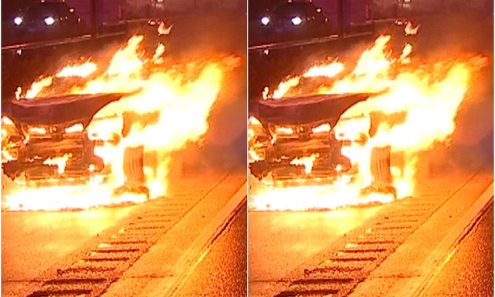 Clip: Xe buýt đâm vào xe chở dầu rồi bốc cháy, 45 người tử vong thương tâm