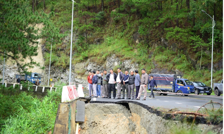 Lâm Đồng công bố tình huống khẩn cấp về thiên tai trên đèo Prenn