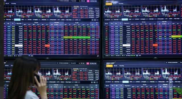 Công ty TNHH Phoenix Holdings bị xử phạt vì vi phạm trong lĩnh vực chứng khoán