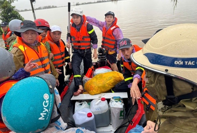 Mưa lũ miền Trung gây thiệt hại hơn 9.000 tỷ đồng, 102 người chết và mất tích