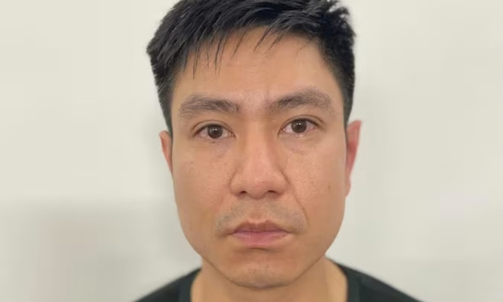 Khởi tố Hoàng Ngô Sinh - đối tượng đi ô tô, lừa shipper để lấy 300.000 đồng