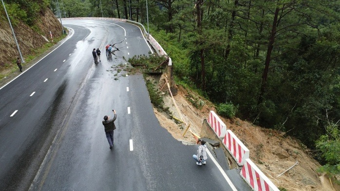 Đèo Prenn thông tuyến