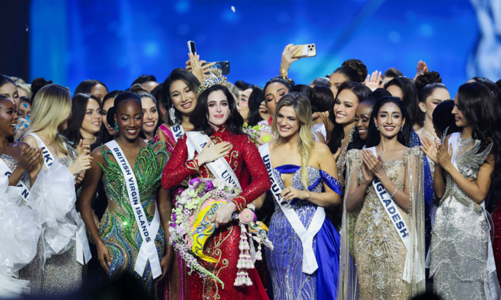 Người đẹp Bờ Biển Ngà tuyên bố từ bỏ danh hiệu Á hậu Miss Universe