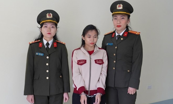 Bắt tạm giam Lò Thị Hoài