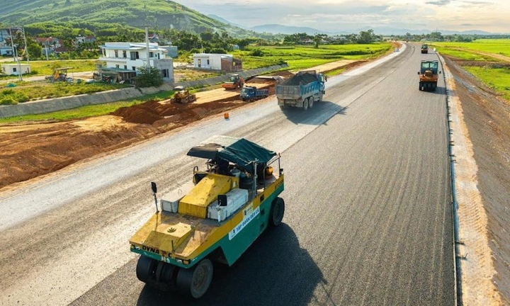 Nhà thầu khôi phục thi công, quyết đưa loạt dự án giao thông 