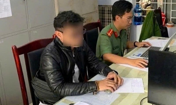 Đăng tin sai về cứu hộ lũ lụt ở Gia Lai, quản trị viên một trang Facebook bị xử phạt