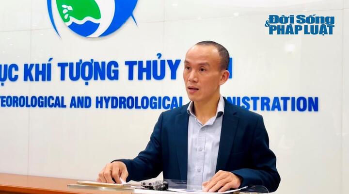 Chuyên gia khí tượng phân tích các kịch bản có thể xảy ra của bão số 15