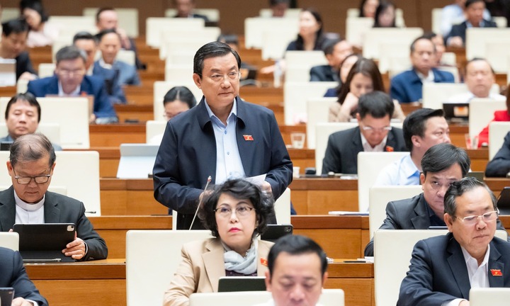 Đề nghị cấm tuyệt đối đầu tư kinh doanh bóng cười, thuốc lá điện tử, nung nóng