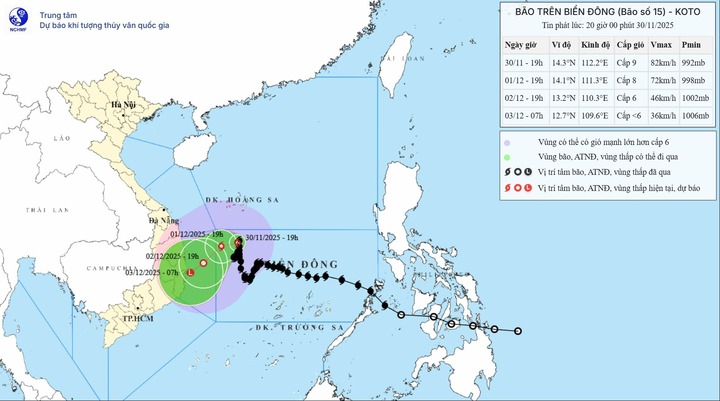 Bão số 15 di chuyển chậm, có khả năng suy yếu trước khi vào Nam Trung Bộ