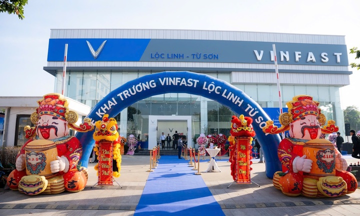 VinFast khai trương xưởng dịch vụ thứ 350 - sở hữu mạng lưới hậu mãi lớn nhất Việt Nam