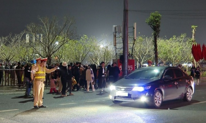 Lùi xe trên đường một chiều sẽ bị phạt bao nhiêu tiền?