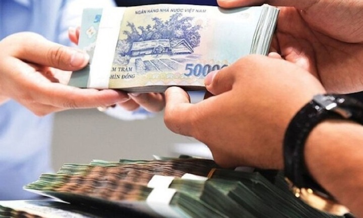 Vợ chồng kiểm soát thu nhập của nhau có thể bị phạt đến 30 triệu đồng