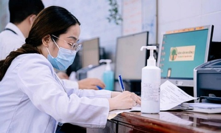 Tranh luận về văn bằng bác sĩ nội trú: Khi tinh hoa ngành Y vướng rào cản 