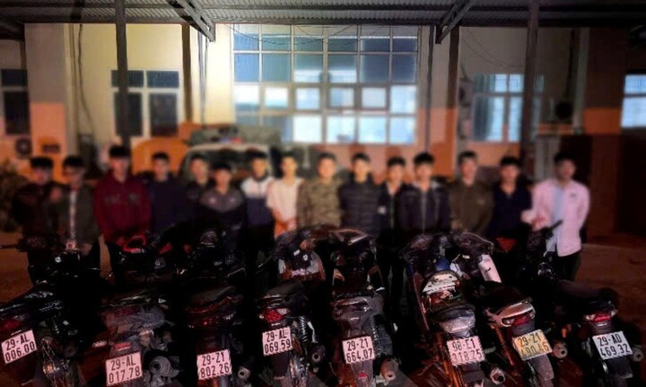 Hà Nội:  Tạm giữ 11 đối tượng gây rối trật tự công cộng 