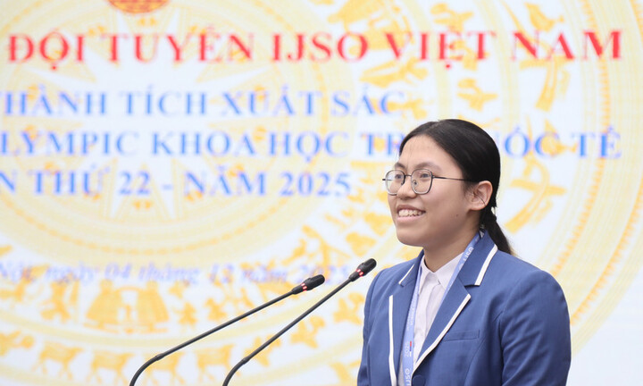 6/6 học sinh Hà Nội đoạt huy chương tại Olympic Khoa học trẻ quốc tế 2025