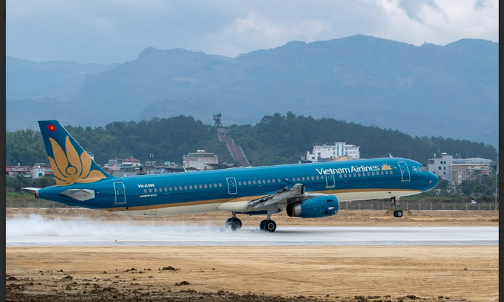 Vietnam Airlines chính thức mở đường bay thẳng TP.HCM - Điện Biên