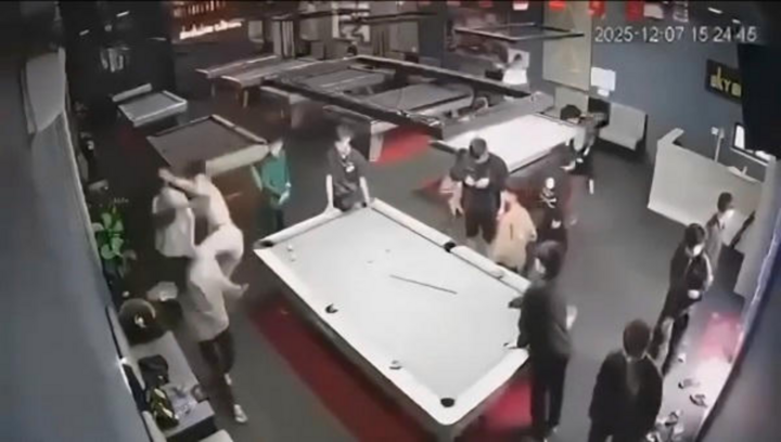 Vụ đánh nhau trong quán bi-a, nam sinh lớp 12 ở Quảng Trị nguy kịch: Công an trích xuất camera, thu thập lời khai