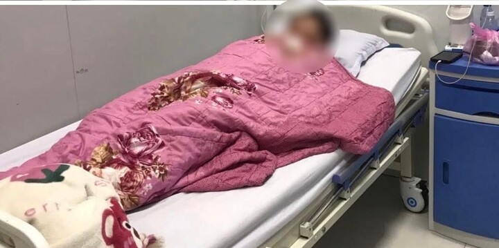 Nhiều người nhập viện sau khi ăn bánh mì ở Quảng Ngãi