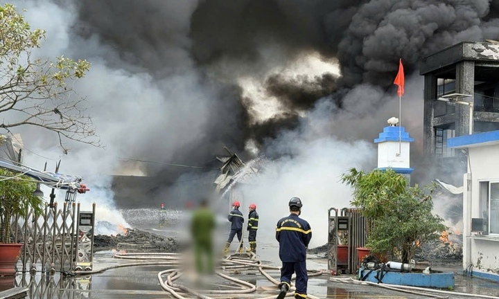 Công an thông tin về vụ cháy tại nhà xưởng sản xuất giày ở Hải Phòng