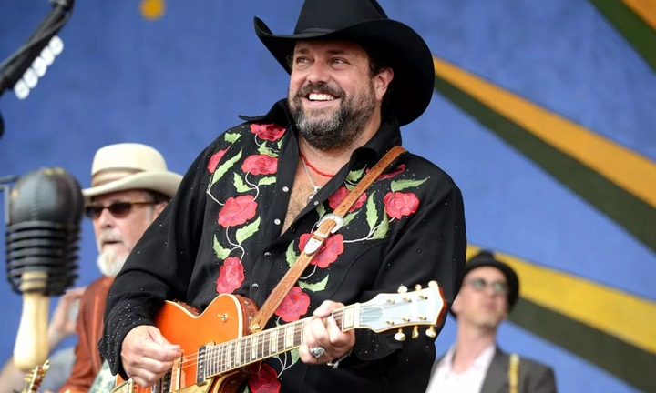 Ung thư đại tràng di căn lên não, nam ca sĩ gạo cội qua đời khiến nhiều người tiếc thương