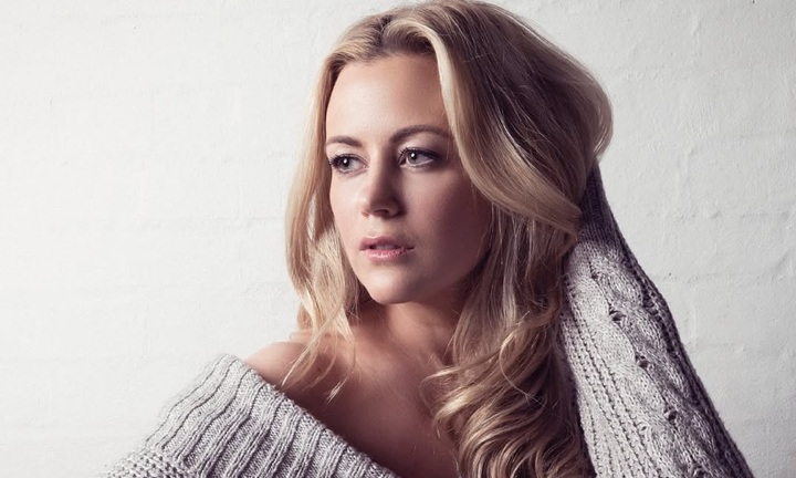 Nữ diễn viên nổi tiếng đột ngột qua đời ở tuổi 45 vì bệnh mãn tính