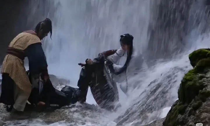 Tiết lộ ký ức hậu trường suýt trở thành bi kịch trong quá trình quay Thần Điêu Đại Hiệp