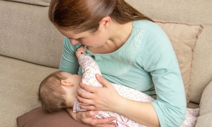 Thời điểm tốt nhất để cai sữa cho bé