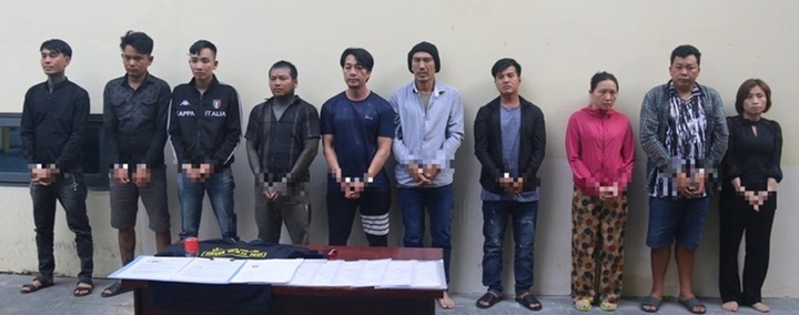Lật tẩy liên kết 