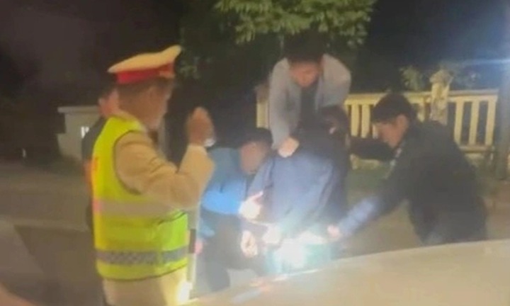 Bắt giữ Lê Quang Huy