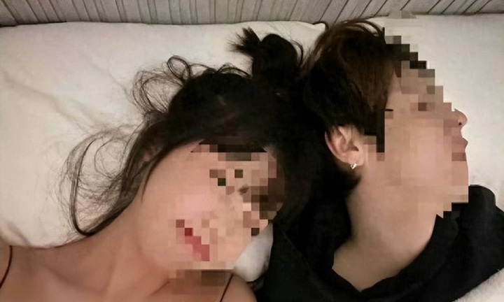 Diễn biến mới vụ hot girl nóng bỏng tuyên bố qua lại với hơn 10 sao nam nổi tiếng