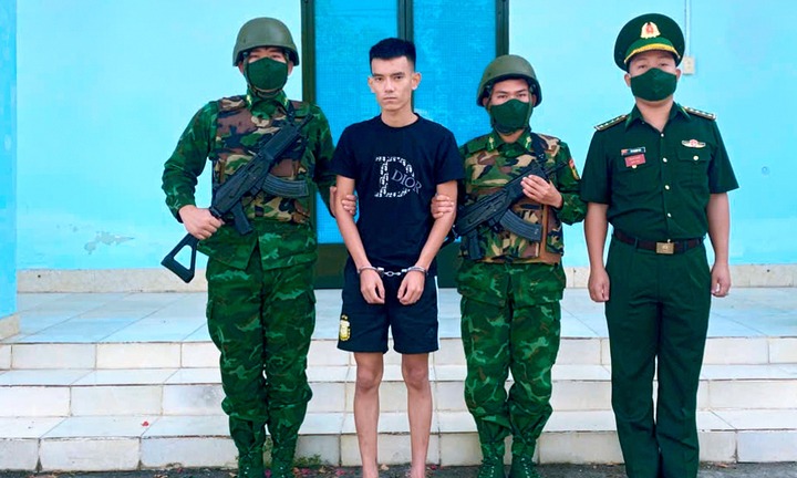 Bắt giữ đối tượng truy nã Lê Phú Nghĩa