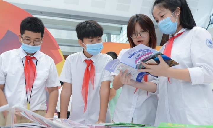 Tin tức giáo dục 24h: Bộ GD&ĐT thông tin về số phận 2 bộ SGK Cánh diều, Chân trời sáng tạo