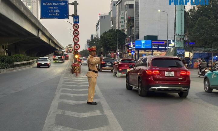Hà Nội: Tình trạng giao thông Vành đai 3 sau thông báo cấm xe tải nặng như thế nào?