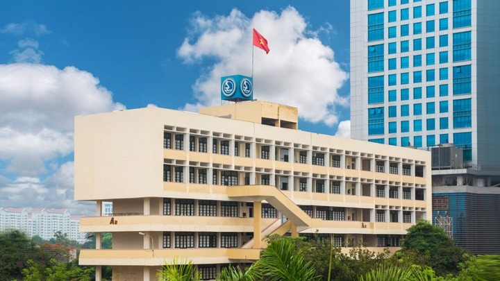 Trường Đại học Giao thông vận tải bỏ quy đổi điểm IELTS sang điểm thi môn tiếng Anh
