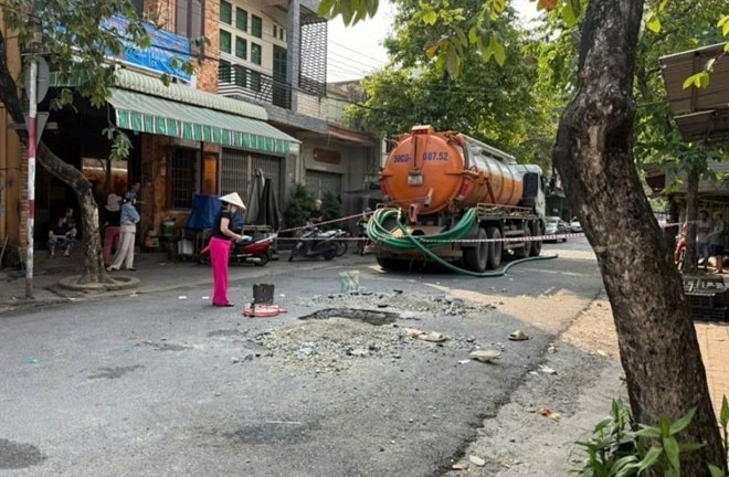 Danh tính 2 công nhân tử vong dưới hố ga ở TP.HCM