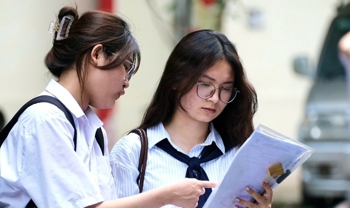  Đề thi tham khảo 12 môn kỳ thi đánh giá năng lực Trường đại học Sư phạm Hà Nội năm 2026