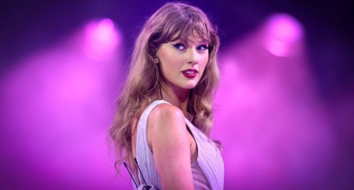 Taylor Swift trở thành người phụ nữ trẻ nhất được ghi danh vào Đại sảnh Danh vọng Nhạc sĩ 