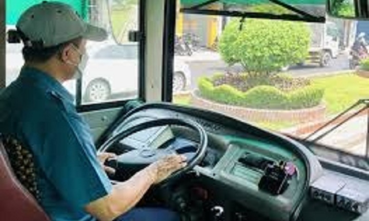 Quy định mới về thời gian lái xe của tài xế 2026?