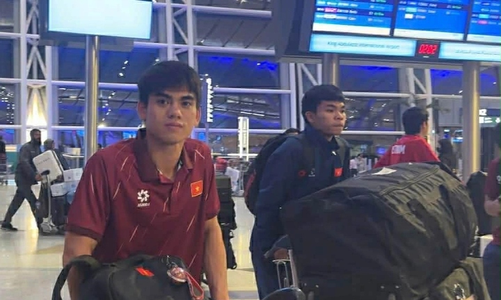 U23 Việt Nam đang trên đường về nước, Đình Bắc tiết lộ 