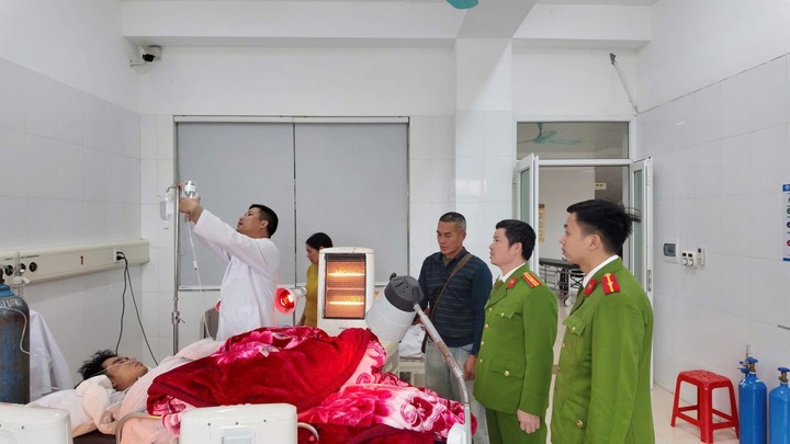 Tin tức đời sống 27/1: Nam thanh niên ngã xuống biển khi đi câu cá