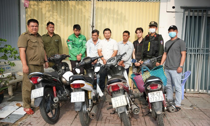Tạm giữ nhóm đối tượng chuyên 