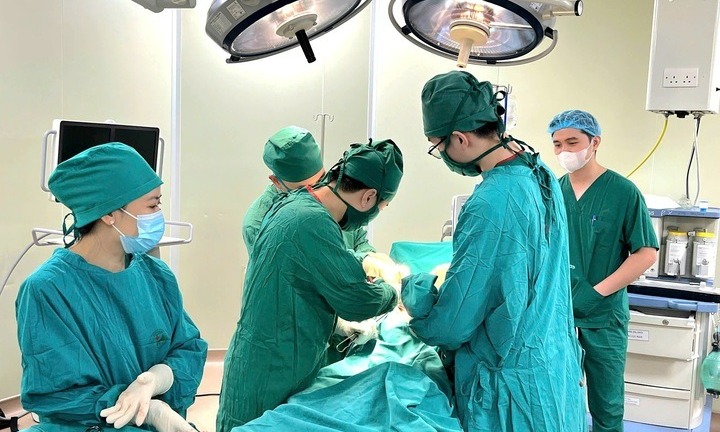 Tin tức đời sống 30/1: Ca mổ thần tốc cứu cụ bà 101 tuổi