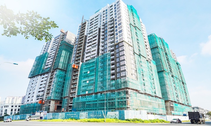 Loạt doanh nghiệp báo lãi trong năm 2025: Cái tên nào gây bất ngờ? 