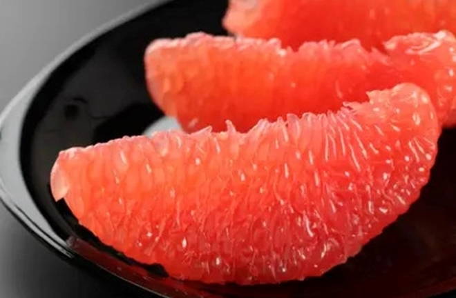 Bưởi có nhiều công dụng nhưng nhóm người sau đây đừng ăn