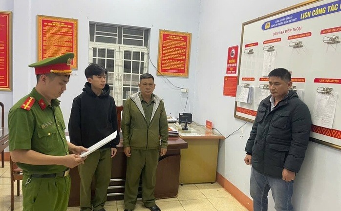 Khởi tố đối tượng sản xuất hàng trăm tấn lúa giống giả