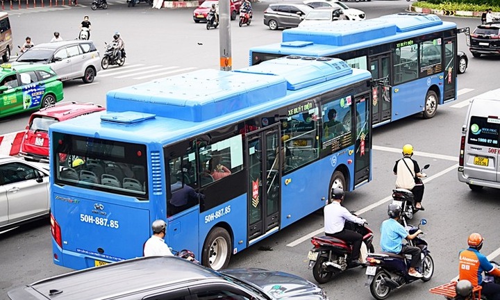 Tin tức thời sự 24h: Người dân TP.HCM được đi xe buýt miễn phí vào thứ 6